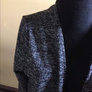 Medium black and grey Sarah